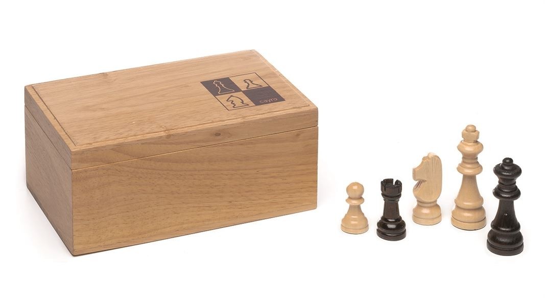 figuras ajedrez madera